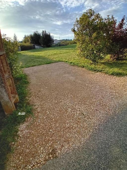 Montbellet Petite Maison En Pierre Au Calme Avec Exterieur מראה חיצוני תמונה
